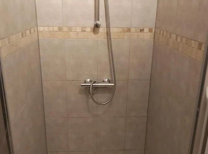 公寓 Brocante Heaven 2 *